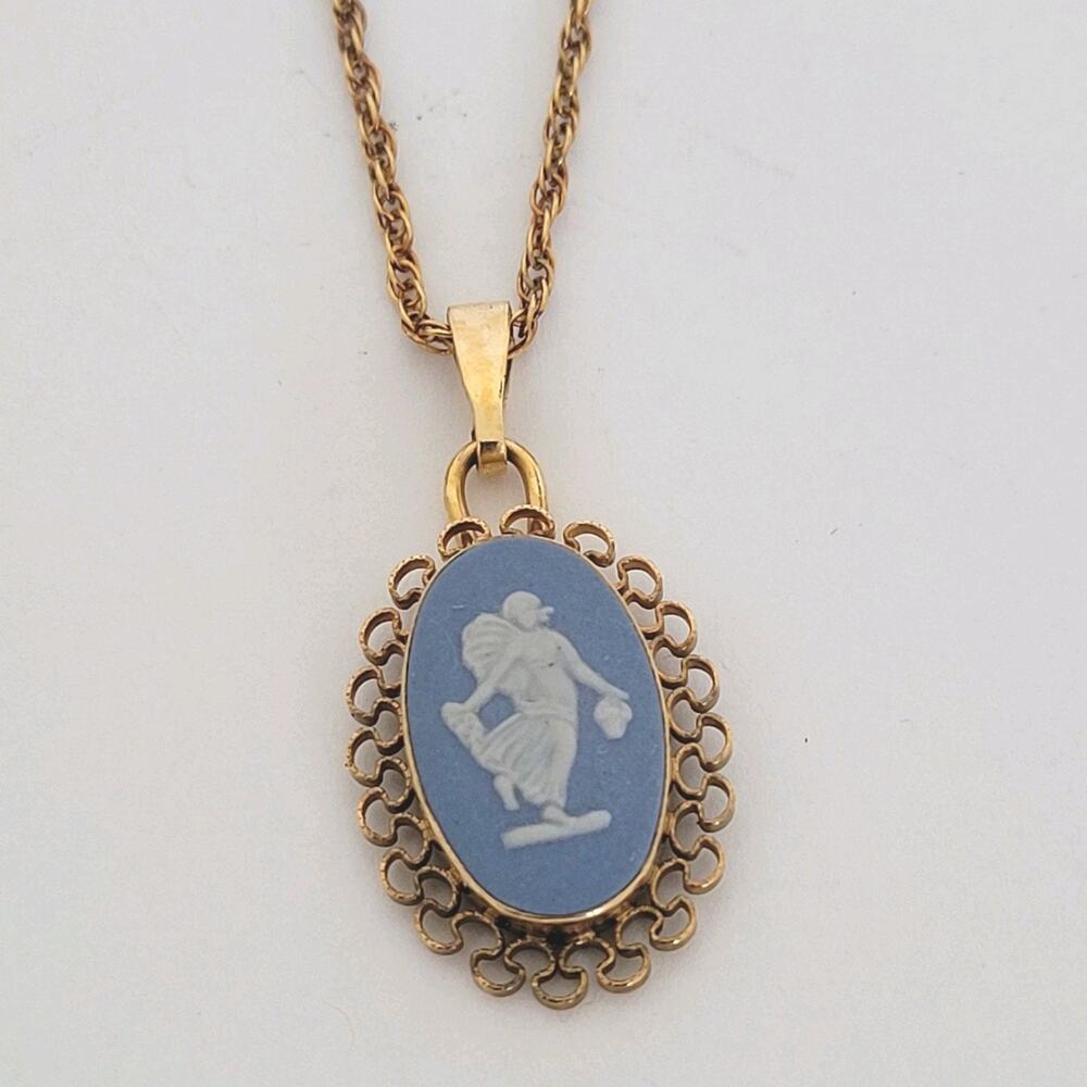 Vintage Pedant Necklace Cameo Fairy Winged Muse Wedgewood Blue 18" Chain